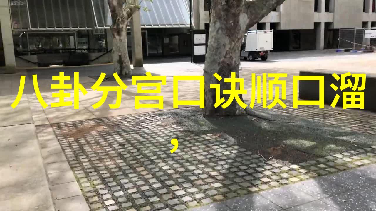 社会热议自学网红小吃100例教程背后的美颜室整容风波百万粉丝美女网红Sisi因十万元整容失败而崩溃